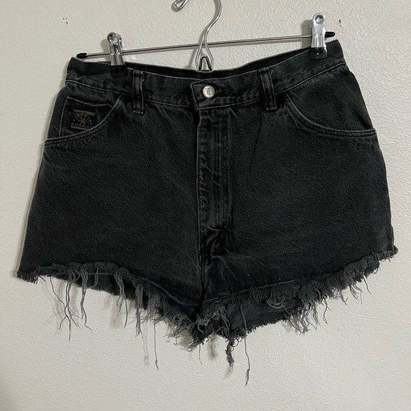 Vintage Wrangler Black Shorts - Picture 1 of 6